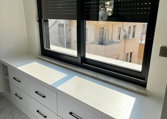 New By Cleopatra Apartamento